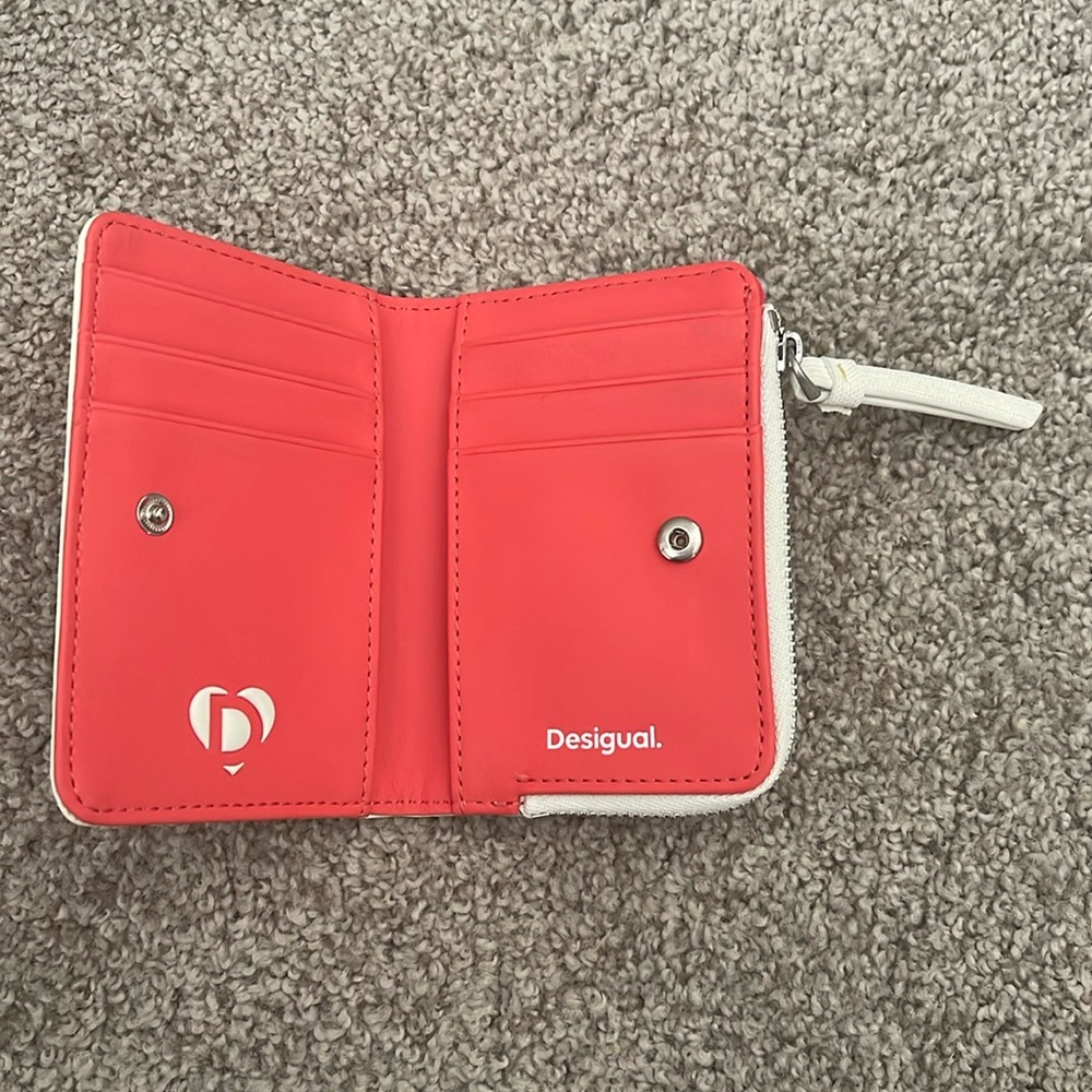 Desigual Multicolor Floral Wallet - Picture 3 of 7